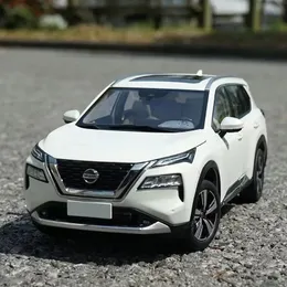 1 32 Nissan Xtrail SUV 합금 자동차 모델 다이 캐스트 금속 장난감 오프로드 차량 모델 사운드 및 가벼운 시뮬레이션 어린이 생일 선물 240408