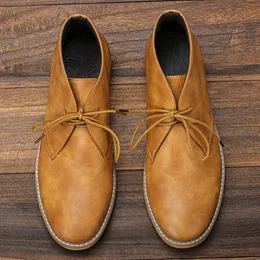 Retro Men Ankle Boots Brand Plus Size Desert Boots Bekväma läderstövlar för män 240408