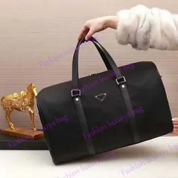 Популярные высококачественные женщины Duffel Bags Luxury Men Luggage Gentleman Commerce Limited Edition Travel Bags Нейлоновые сумочки с большими возможностями.