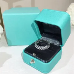 2022 Pierścień Pierścień Mody Luksusowy klasyczny Diamentowy pierścień Diamentowy Pierścień Octalon Srebrny Women039s Biżuteria jako prezent urodzinowy Wszechstronny C1141121