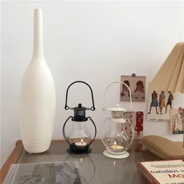 Держатели свечей Американские INS Creative Simple Elegance Retro Iron Candlestick Kerosene Portable Horse Lamp