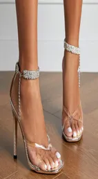 Cristais brilhantes tiras de tornozelo sapatos de casamento 2022 Moda Gold Silver LEELS HIGH SANDALS MULHERES VERMELHO EXTIMENTO DE NOITE LAD7402091