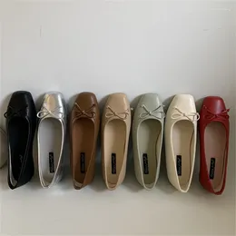 أحذية غير رسمية Ippeum Red Ballet Flats for Women Fashion Summer Leather Silver Ballerines Femme Luxe