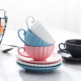 Чашки блюдцы Nordic Matte Ceramic Pumpkin Cup Cup Milk Mug Coffee Sets Cushaw Tea Set с блюдцом 200 мл офисной водой дома завтрак c