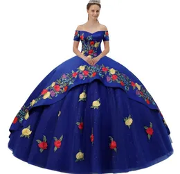 Splendido abito da quinceanera blu royal off -spalla chara multicolore appliques floreali maniche corte overlay charro con scintilla 4187991