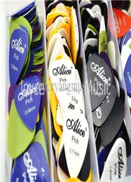 Massor av 100st Alice Acoustic Electric Guitar Picks Plectrumsassorted ThicknessColors8995452