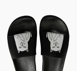 Ripndip Slippers Man and Women Lovers Canual Middle Finger Cats Slippers Beach Sandals Outdoor Slippers Hiphop Street SA4340441
