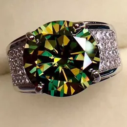 Hot Selling and Dominering Mens Green Mosang Diamond Ring VVS Clarity