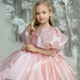 Puffy Short Sleeve A Line Flower Girl Dresses With Pink Bow Glitter Satin Wedding Party Gowns for Princess
