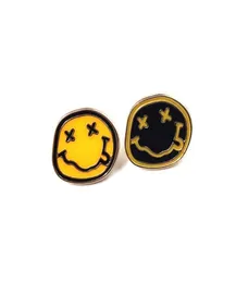 Pick da spilla a faccia in metallo smalto per donne Black Giallo Pins Cute Men Team Badge Birsa Accessori per gioielli GIFTS6576229