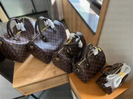 Borse famose da donna borse borsette bianche lettera a quadri Keepall 25 30 35 borse per spalle marca famose sacchetti da viaggio marrone lettera aeroportuali da uomo borse per palestra