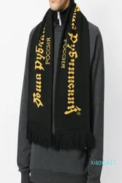 Lüks Gosha Rubchinskiy Scarves Unisex Moda Mektup Desenleri Yeşil Sarı Sararlar Erkekler İçin Kış Tasselleri Eşarpları 3121624