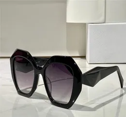 Fashion designer 16WS Sunglasses for women shape glasses concaveconvex threedimensional design AntiUltraviolet come 1550118