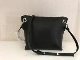 أكياس مسائية حقيبة المرأة 2024 الاتجاه عتيقة Pu Undararm الكتف Bolso Mujer Harajuku Moto Style Servality Sac A Femme الرئيسية