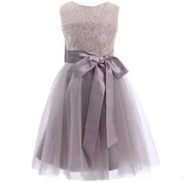 Princess Long Gray Flower Girl Dresses New Tulle Kid Kid Length Length Pageant Party Party Lace Sash Bows Hollow Illoy Real I1799870