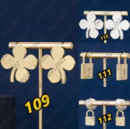 Designerversion av högkvalitativ fyrbladklöver örhängen damer klassiska mode zirkonblomma genomborrade shamrock öronbock spuckle smycken gåva