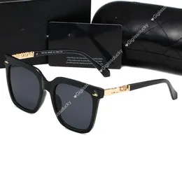 Heiße luxuriöse Sonnenbrille Polaroid Linsen Designer Buchstaben Frauen Herren Goggle Senior Mode Eyewear für Frauen Brillen Rahmen Vintage Metall Sonnenbrille mit Kasten