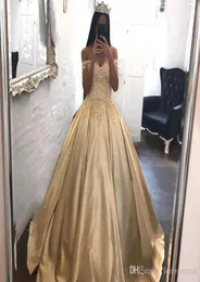 2019 Gold Quinceanera Dress Princess Apariic Dubai Styles Off Toxtle Sweet 16 Ages Girls Prom Party Pageant Pageant بالإضافة إلى حجم C6949508