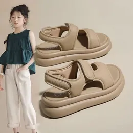 Sandalias Girl Sandals Versione coreana Trend Kid Sport Casual Shoe Sole Sole Sole Shoe Fashion Middle and Big Children Girl Shoe 240411