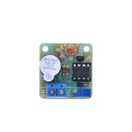 2024 12V LM358 Accumulator Sound Light Alarm Board Buzzer Prevent Over Dischiple Controller Module utan överspänningsskydd för LM358