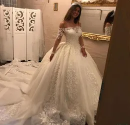 2019 generosi abiti da sposa in pizzo da ballo in pizzo fuori dalla bolla a maniche lunghe di shouder abiti da sposa a buon mercato