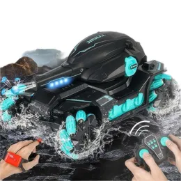 Ny leksak 2024 2.4G 4WD Gravity Watch Water Bomb RC Vehicle Battle Shoots With Light Music Stunt Car Toys