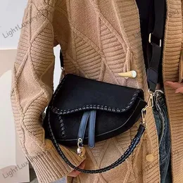 Torba na ramię designerka mody zamszowa worka na siodło magnetyczne klamra retro torba na tote casual Melard Crossbody Bag Braid Edge Bag