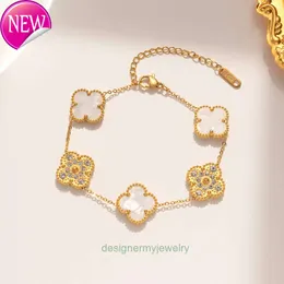 New Van Four Leaf Clover Bracelet Luxury Designer Jewellery Four Leaf Bracelet 18K Gold Plated Onyx 다이아몬드 패션 팔찌 팔찌 여성 결혼 선물