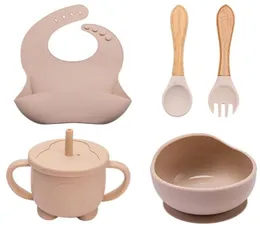 Koppar rätter redskap 5pcs1set silikon baby matning skål tabellvattentät lärande sug set trä gaffel sked nonslip för bab4965002