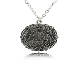 Film Jewelry Pirates Necklace Vintage Bronze Silver Designer Skull Coin Padant Necklace Men Gift Souvenir Friendship Ham Friendship Goling6177574