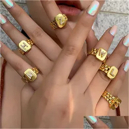 Ringas de banda Anel inicial de cor de ouro da moda para mulheres meninas aaaadd zirconia cúbica A-Z Letra quadrada da faixa de vigilância