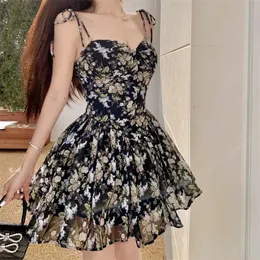 Vestidos de verão mulheres estilo francês floral francês spaghetti tiras de laceup streetwear lady girls moda moda feminina 240329