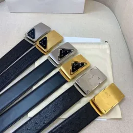 Luxury Men Belt Designer Belts Mens metal alfabeto gráfico automático fivela de couro casual cor sólido cinto formal