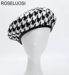 Roseluosi осень зимняя мода Houndstooth Berets Шляпы для женщин Черная белая Bonia Caps женщина Gorras S181017085198087