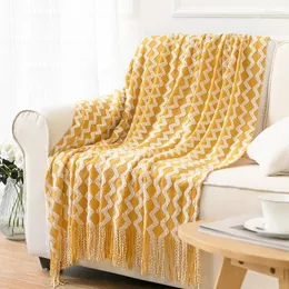 Koce 2024 Nordic ins wełniany koc sofa Cover ręcznik El Homestay dekoracyjny wzór fali dzianin