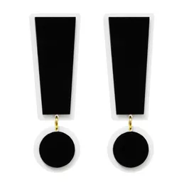 Fashion Super Large Black White Acrylic Symbol Exclamation Point Dangle Earring for Womens Trendy Jewelry Hyperbole Accessories1302796