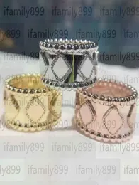 Designer Ring Clover Stones Rings Lovers Party Wedding For Man Woman 2 Style 15 Colore di alta qualità Alhambras6680579