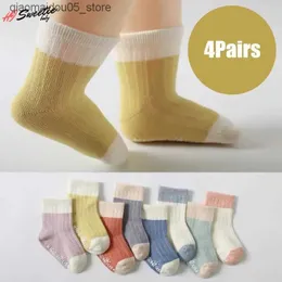 Meias infantis 4 pares de meias de bebê algodão durante toda a temporada Anti-Slip Baby Socks Boys and Girls 0-36 meses Q240413