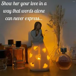 Candle Holders Decorative Objects For Shelves Mother's Day Gift Candlestick Resin Statue With LED Pretty Christmas Ornament