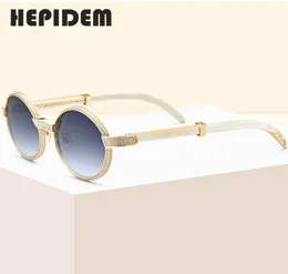 2020 VIP Nya högkvalitativa män runt solglasögon Brand Designer Luxury Diamond Sumptuous Sun For Women Buffalo Horn Glasses3022650