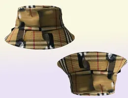 Pluxus Plaid Bucket Hat Designer Cap Hats Fisherman Caps de outono Caps de inverno Moda Moda Brim Casual Casual Sunhat4071387