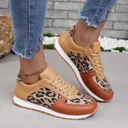 Casual Shoes Leopard Print Women 2024 Tjock Bottom Collocation Color Low Help Sports Spring and Autumn Light