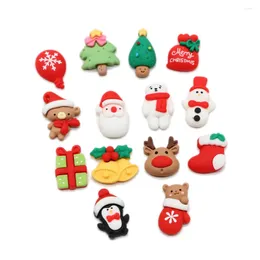 Fiori decorativi 20/50 pezzi Mix Christmas Resin Cabochons Figurine di cervo da albero di Babbo Natale per scarpe Dishles Borse Decorazioni