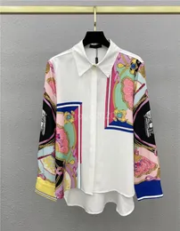 2022 Women039S Vintage Multicolor Designer Tops Shirts Bluzka z literami przyciski Dziewczyny Milan Runway High End Designer 6363575