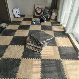 Teppiche 10 PCs 30x30 cm weiche Plüsch Patpets Teppich für Schlafzimmer Wohnzimmer Bodenfenster Nachtmatte Kinder spielen Babyklettern Spleiß