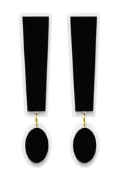 Moda super grande preto branco acrílico símbolo de exclamação Brinco de breço para as mulheres Acessórias de jóias da moda