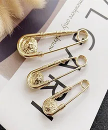 HBP 1pc Alloy Double Lion Head Brooch Pin Fashion Diy Safety Pins Women Waist Close Artefact Men Jacket Decoration Jewelry 8693922