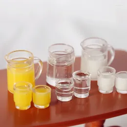 التماثيل الزخرفية المصغرة الحليب الزجاجي عصير دمية دمية مصغرة كأس المطبخ المطبخ نموذج الإكسسوارات المنزل ديكور المنزل