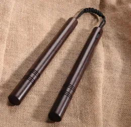 Аксессуары твердый деревян Blackwood Nunchucks Деревянный фактический боевой производительность веревка Nunchaku Twosection Stick3146350