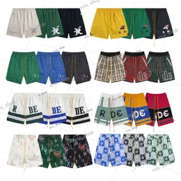 Tasarımcı Şortları Rhude Shorts Mens Kapsül Şort Yaz Plajı Pantolon Kafes Malzemesi Malzeme Nefes Alabilir Ter Gevşek Fitness Basketbol Pantolon Mens Kısa Siyah Şort 222